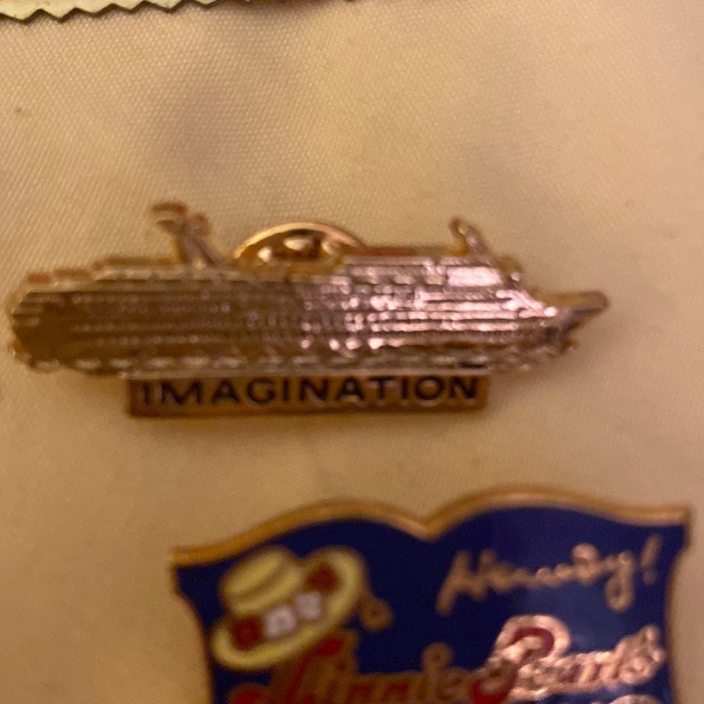 Vintage Collector Pins-NASCAR,Nashville,Olympics,Carnival Cruise,Others- - Picture 7 of 14